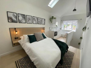 The Annex perfectly nestled between Bath and Bris